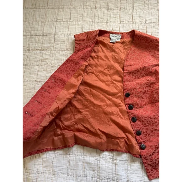 Vintage Ann Taylor Coral/ Orange Vest • Size : M - Picture 5 of 10